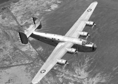 U podmorju Bračkog kanala kod Sutivana pronađena je olupina savezničkog bombardera B-24 Liberatora iz Drugog svjetskog rata. Hrvatski restauratorski zavod provodi istraživanje na 50 metara dubine.
